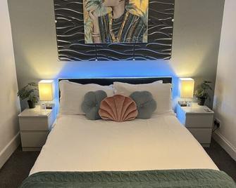 Peacock Guest House - Largs - Habitación