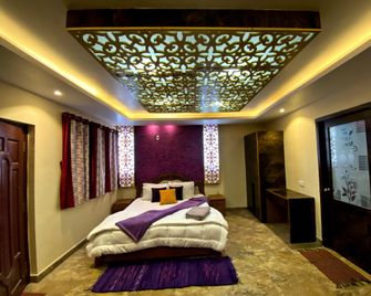 Magic Mist Resort - Ooty - Yatak Odası