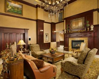 Hampton Inn & Suites Stillwater - Stillwater - Front desk