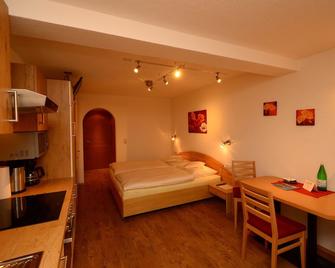 Chalet Edelweiss Inklusive Sommer Bergbahnticket - Ladis - Bedroom