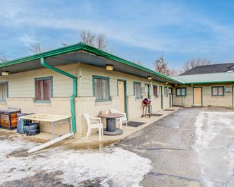 Hotel O Bel Aire Chamberlain Sd I 90 - Chamberlain - Building