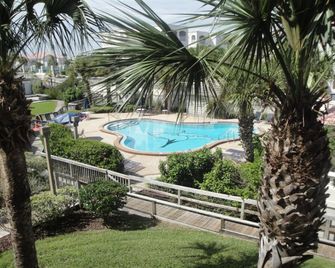 Hibiscus Oceanfront Resort - Saint Augustine Beach - Pool