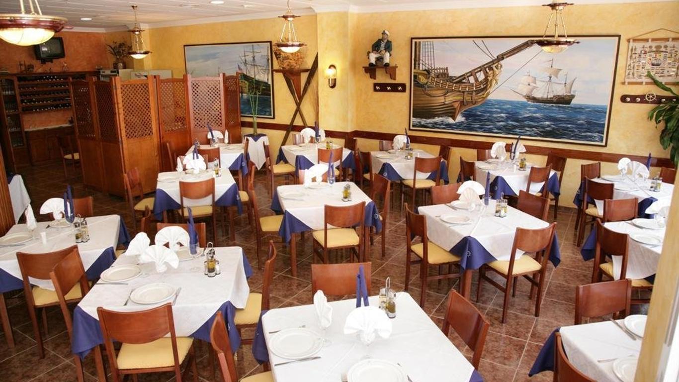 Hotel El Marino