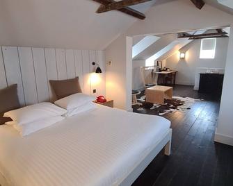 The Crown - Amersham - Bedroom