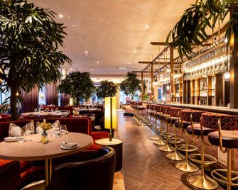 The Trafalgar St. James London, Curio Collection by Hilton - לונדון - מסעדה