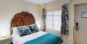 The Christopher Hotel - Windsor - Bedroom