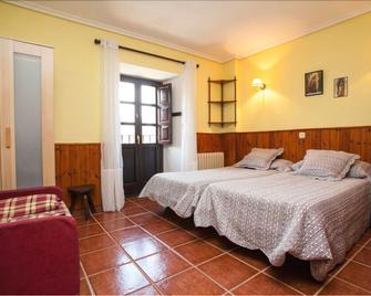 Nuestra Senora Del Carmen - San Sebastián de Garabandal - Habitación