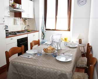 Cuscino e Cappuccino B&B - Alguer - Comedor