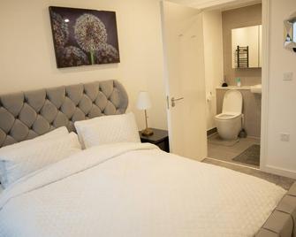 Jgb 2-Bed Apartment in London - London - Bedroom