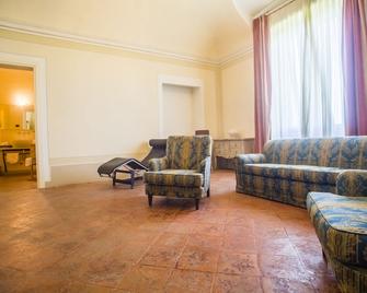 Hotel Villa Costanza - Castelvetro Piacentino - Sala de estar