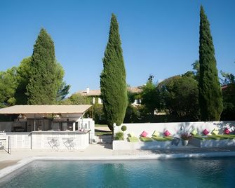 Domaine LA Parpaille - Bonnieux - Piscina