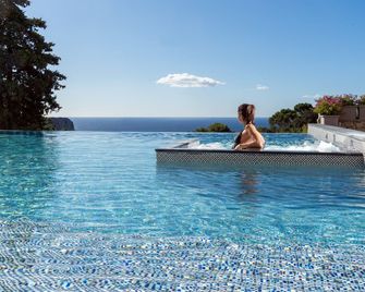 Hotel Mamela - Capri - Piscina