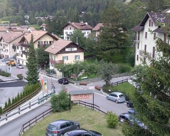 Life Hotels Des Alpes - Folgaria - Außenansicht