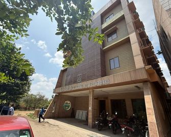 Hotel South Avenue - Tirunelveli - Gebouw