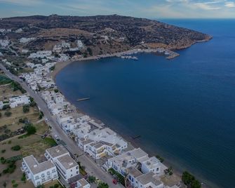 Prasini Gonia - Platis Gialos - Outdoor view