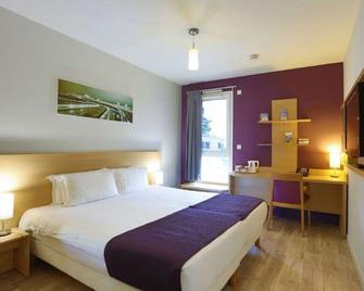 Eastlodge Lyon Est Eurexpo - Saint-Priest - Bedroom