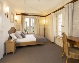 Hôtel Jean De Bruges - Saint-Riquier - Habitación