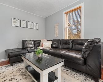 Cozy Space Fenced Yard 15 Min To Harrisb - Duncannon - Sala de estar