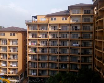 Zamlan Gold Coast Morib Intl Resort - 3 Rooms Apartment - Banting - Edificio