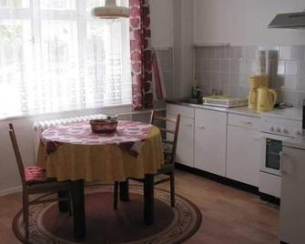 Ferienwohnung 'Hannah' - Neubrandenburg - Essbereich