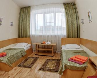Hotel Slavyanochka - Glazov - Bedroom