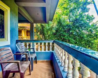Candolim Glitter Sand - Candolim - Balcony