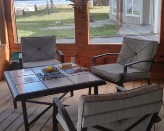 Tranquil waterfront island escape - Gananoque - Patio