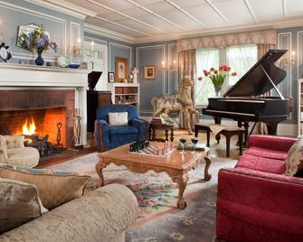 Hampton Terrace Inn - Lenox - Lounge
