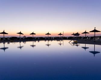 Rvhotels Sea Club Menorca - Ciutadella de Menorca - Svømmebasseng