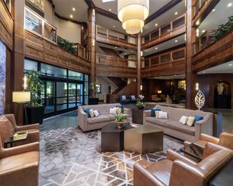 دبل تري سويتس باي هيلتون هوتل شارلوت - تشارلوت (نورث كارولينا) - ردهة