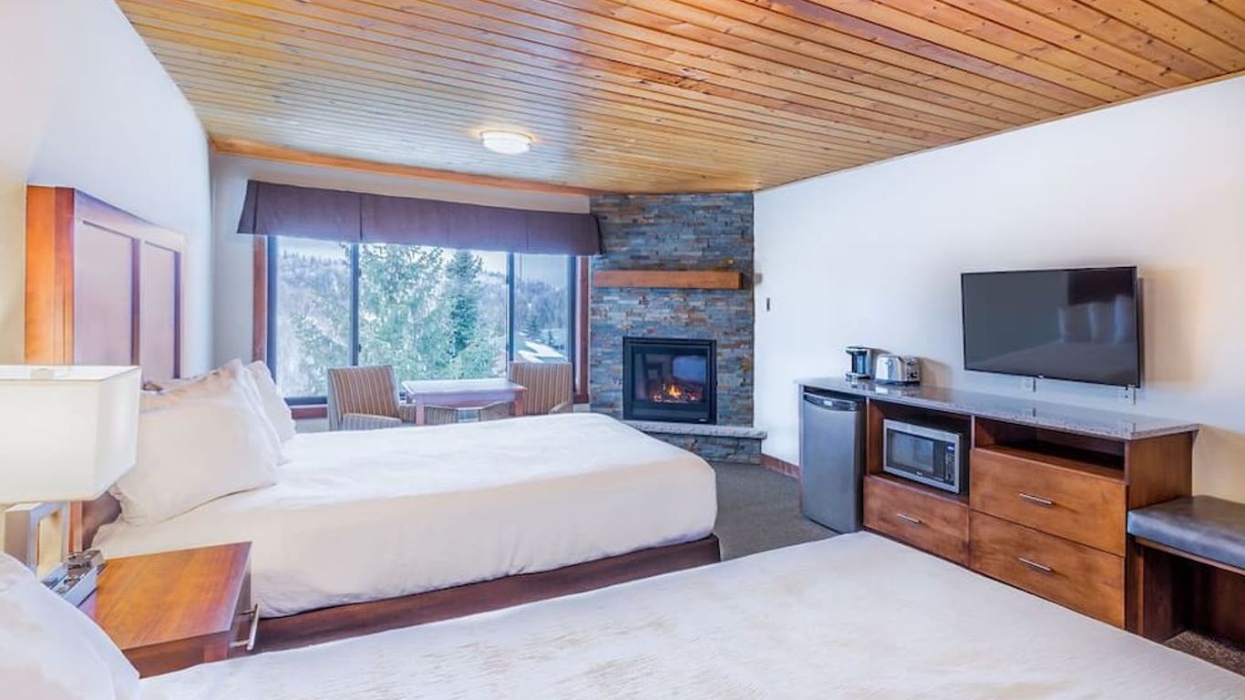 Eagle Ridge Resort at Lutsen Mountains