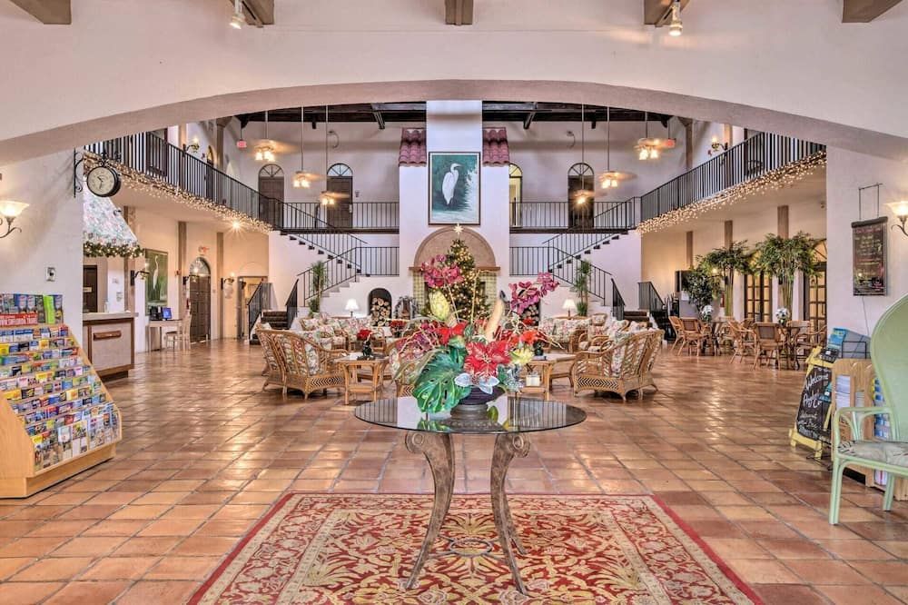 Port Of The Islands - Naples - Hall d’entrée