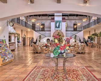 Port Of The Islands - Naples - Hall d’entrée