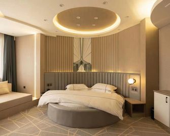 Caesars Hotel - Jiamusi - Bedroom