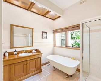 Francis Retreat- Echuca Holiday Homes - Echuca