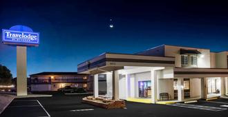 Travelodge By Wyndham Colorado Springs Airport/Peterson Afb - Κολοράντο Σπρινγκς - Κτίριο
