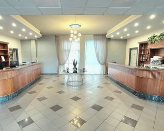 Hotel Le Cerbaie - Altopascio - Reception