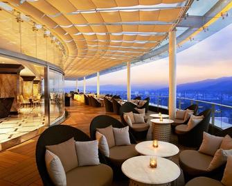 The Trans Luxury Hotel - Bandung - Lounge