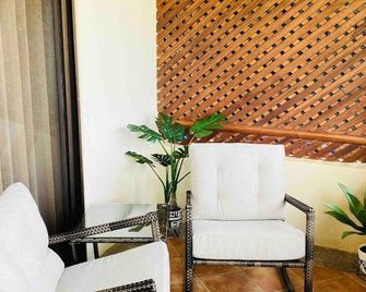 Modern Condo With A Rooftop Patio - Liberia