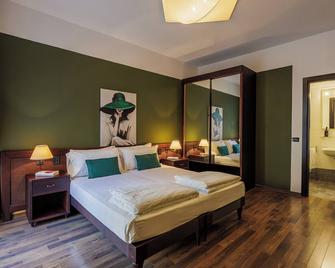 Hotel Alla Grotta - Lazise - Bedroom