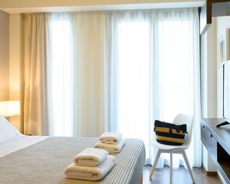 Elounda Colour Apartments - Elounda - Chambre