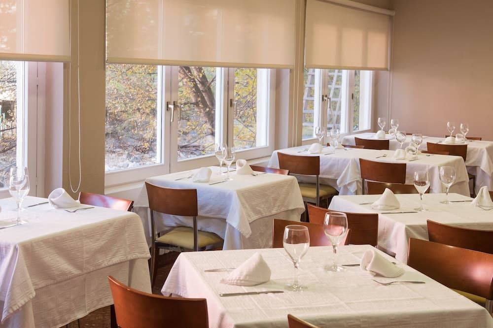 Hotel Oros by Nexta - אנקמפ - מסעדה