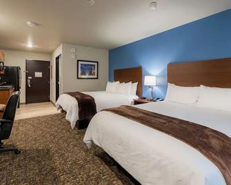 Explore Shakopee: Room with Full Kitchen Near Landscape Arboretum - Shakopee - Slaapkamer