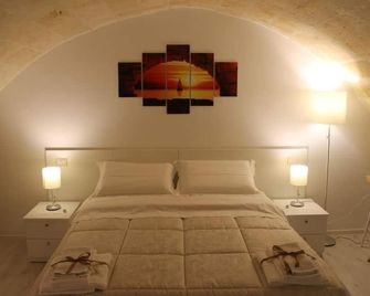 Lorenzo il magnifico - Matera - Bedroom