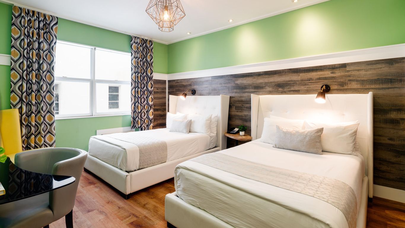 Catalina Hotel & Beach Club