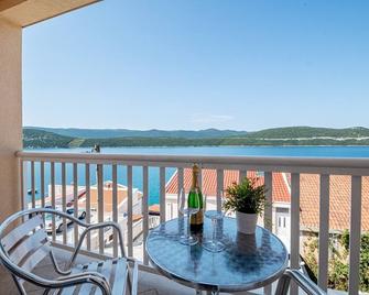 Apartments Knezevic - Neum - Balcón