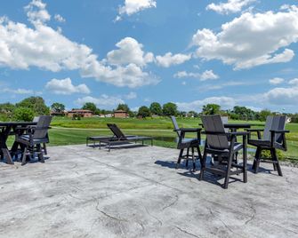 Sleep Inn and Suites Lancaster-Platteville - Lancaster - Binnenhof