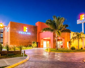 Fiesta Inn Monterrey la Fe - San Nicolás de los Garza - Bâtiment