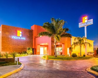 Fiesta Inn Monterrey la Fe - San Nicolás de los Garza - Edificio