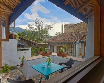 Studio Mariposa With A Fantastic Garden In The Historical Quito - Quito - Balcón